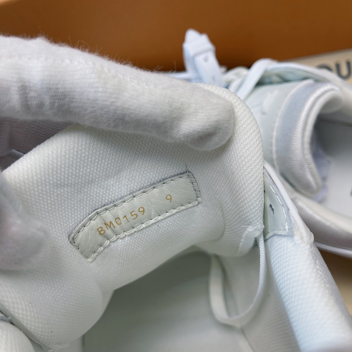 l0vt sneakers