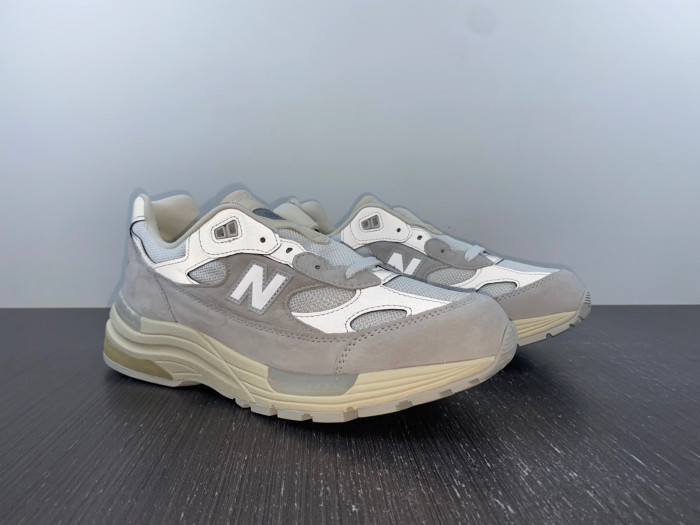 new balance 992 white silver m992md