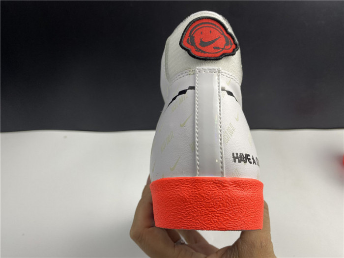 nike blazer mid