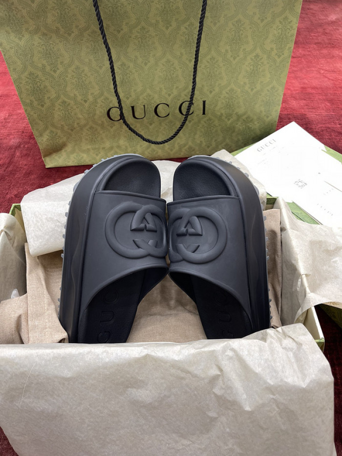 g*u*i sandals d06669