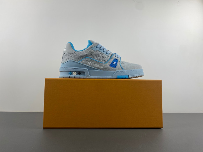 l0vt sneakers