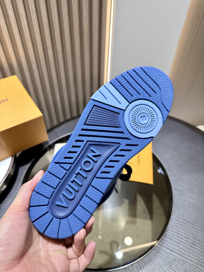 l0vt sneakers