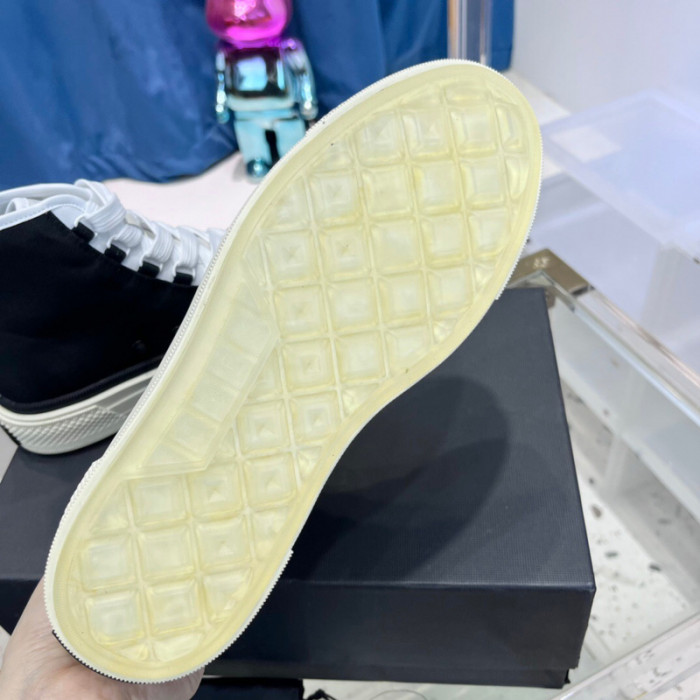 amiri sneaker