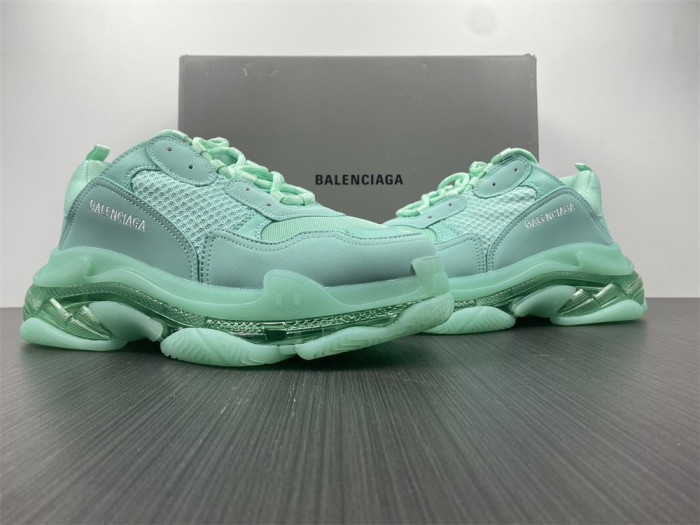 Ba*len*cia*ga triple s sneaker w2ga1 1500