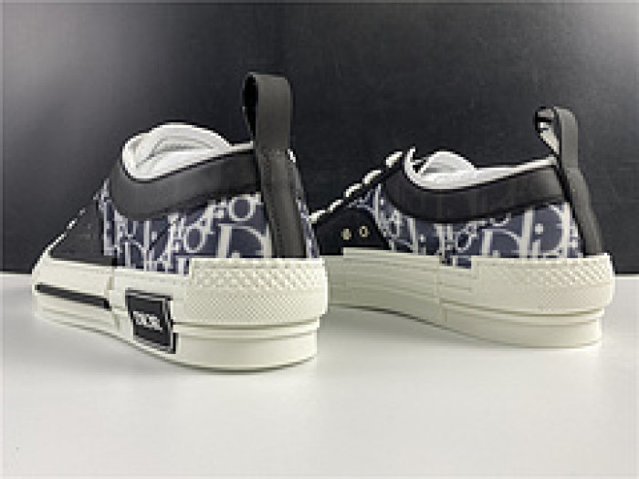 D*or b23 oblique low top sneaker t00853h056